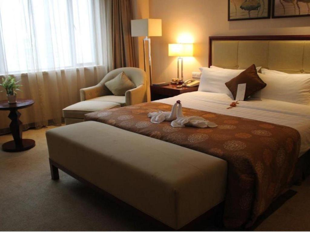 Maison New Century Hotel Ninh Ba Ngoại thất bức ảnh