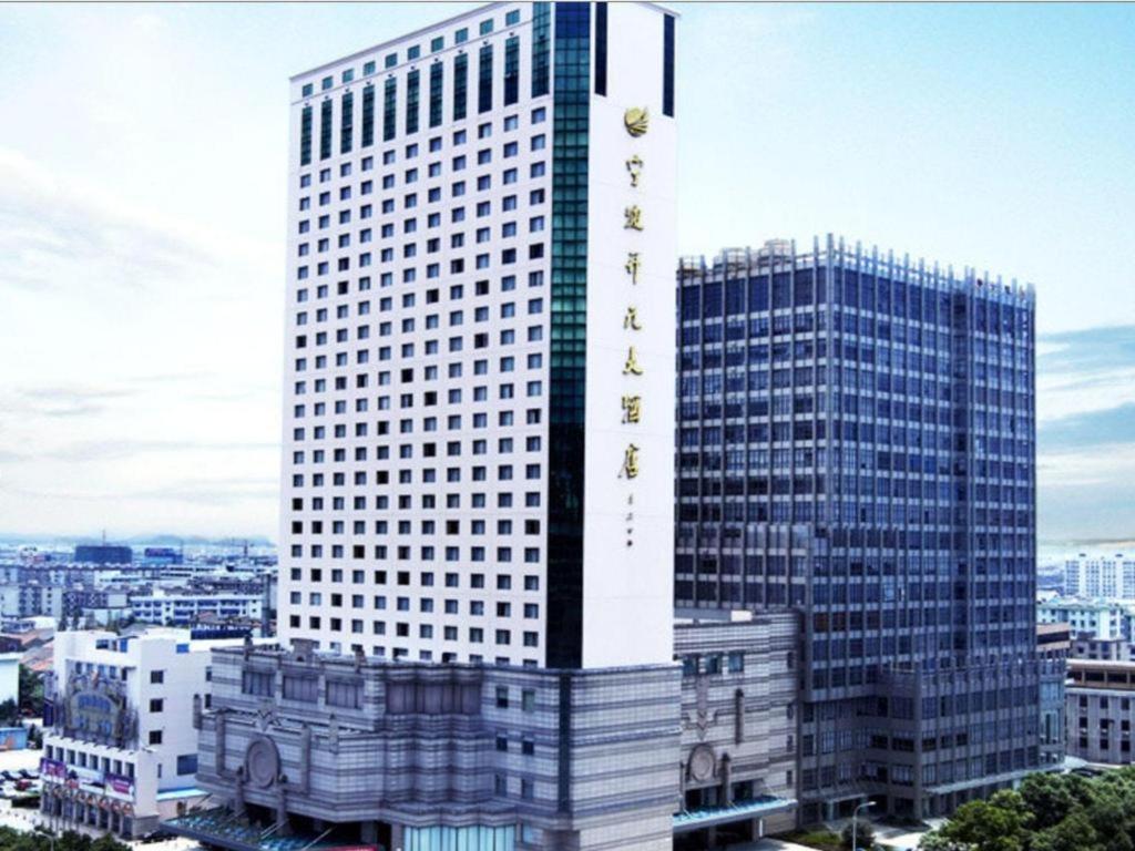 Maison New Century Hotel Ninh Ba Ngoại thất bức ảnh