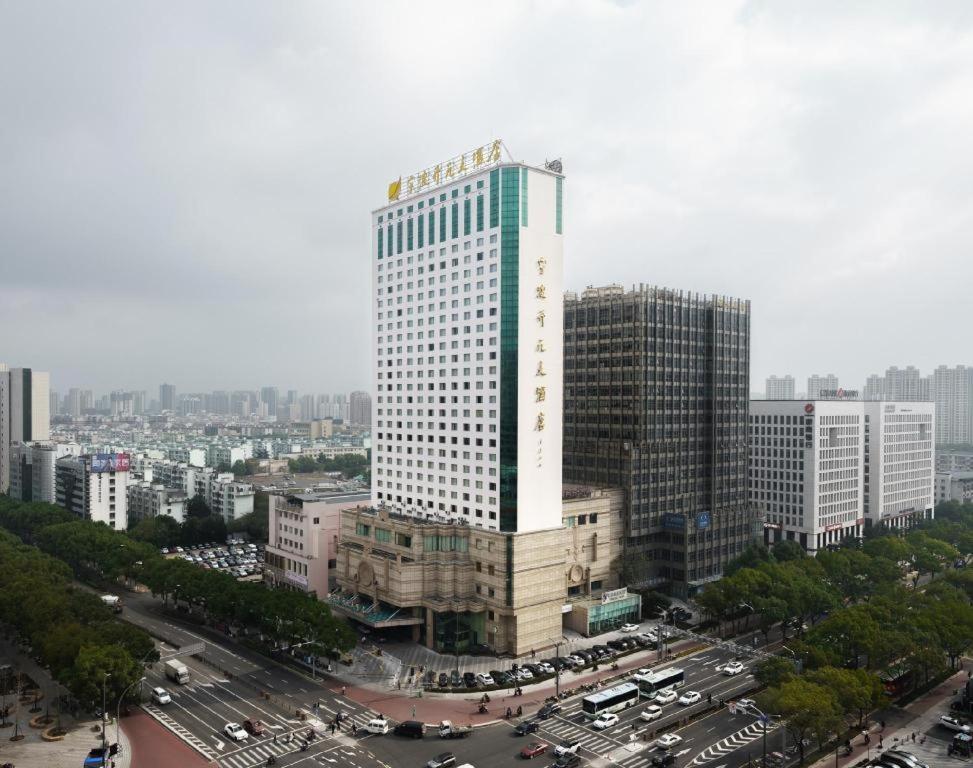 Maison New Century Hotel Ninh Ba Ngoại thất bức ảnh
